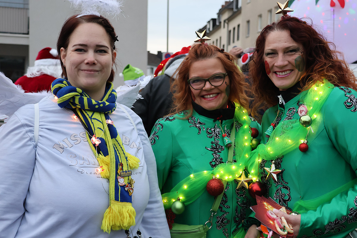 Impression 12 der ersten Jülicher Weihnachtsparade 2024