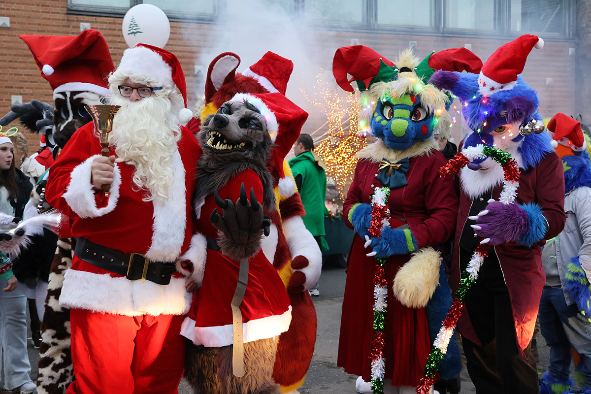 Impression 15 der ersten Jülicher Weihnachtsparade 2024