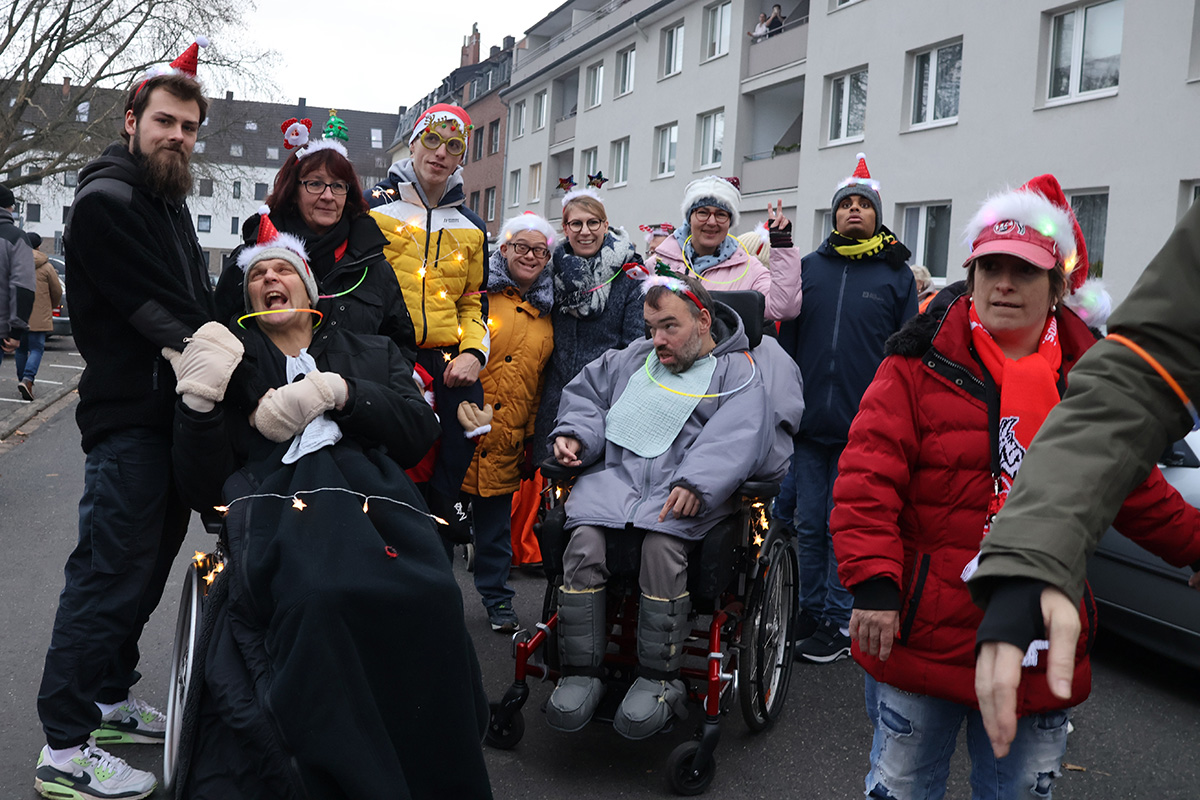 Impression 18 der ersten Jülicher Weihnachtsparade 2024