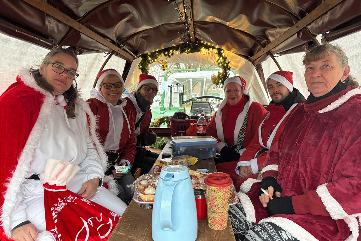 Impression 20 der ersten Jülicher Weihnachtsparade 2024