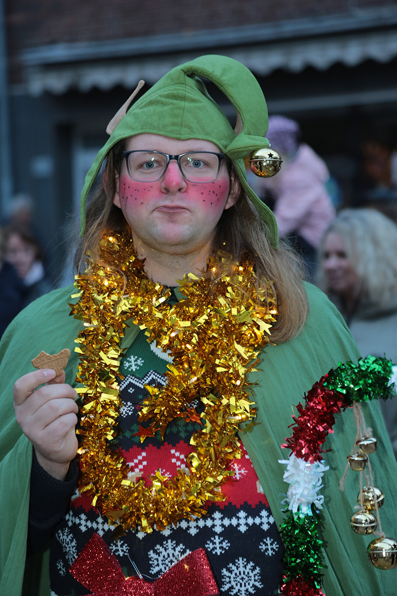 Impression 44 der ersten Jülicher Weihnachtsparade 2024