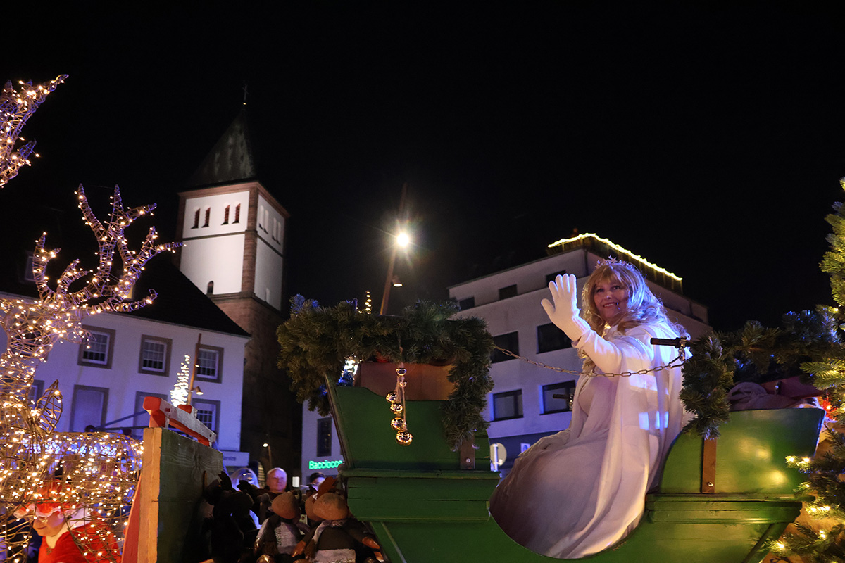 Impression 42 der Jülicher Weihnachtsparade 2025